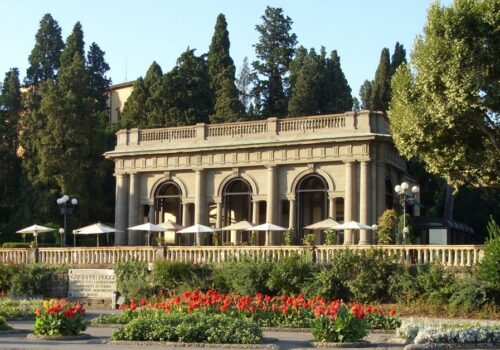 Il caffè della Loggia, una terrazza su Firenze