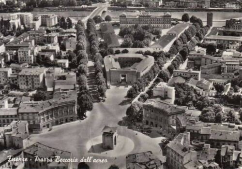 Piazza Cesare Beccaria