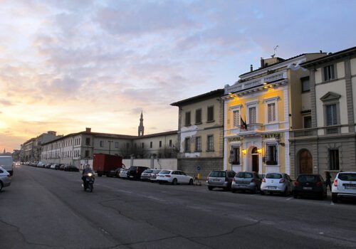 Lungarno della Zecca Vecchia